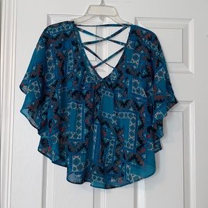 Colorful short sleeve top